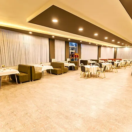 Otel Continent Kapadokus Thermal Güzelyurt