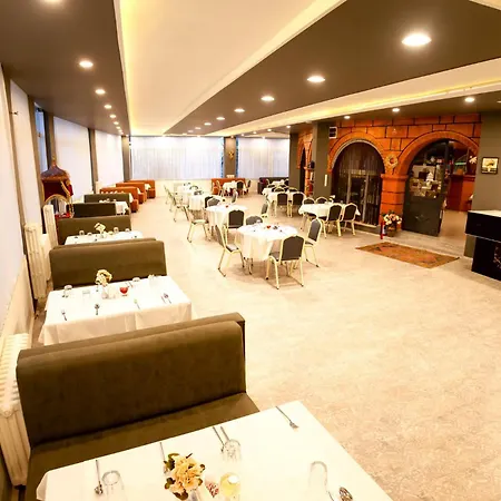 Continent Kapadokus Thermal Szálloda Guzelyurt