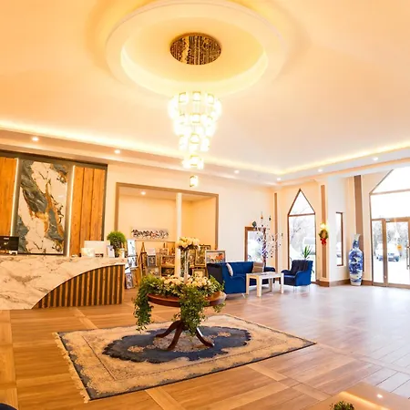 Continent Kapadokus Thermal Güzelyurt